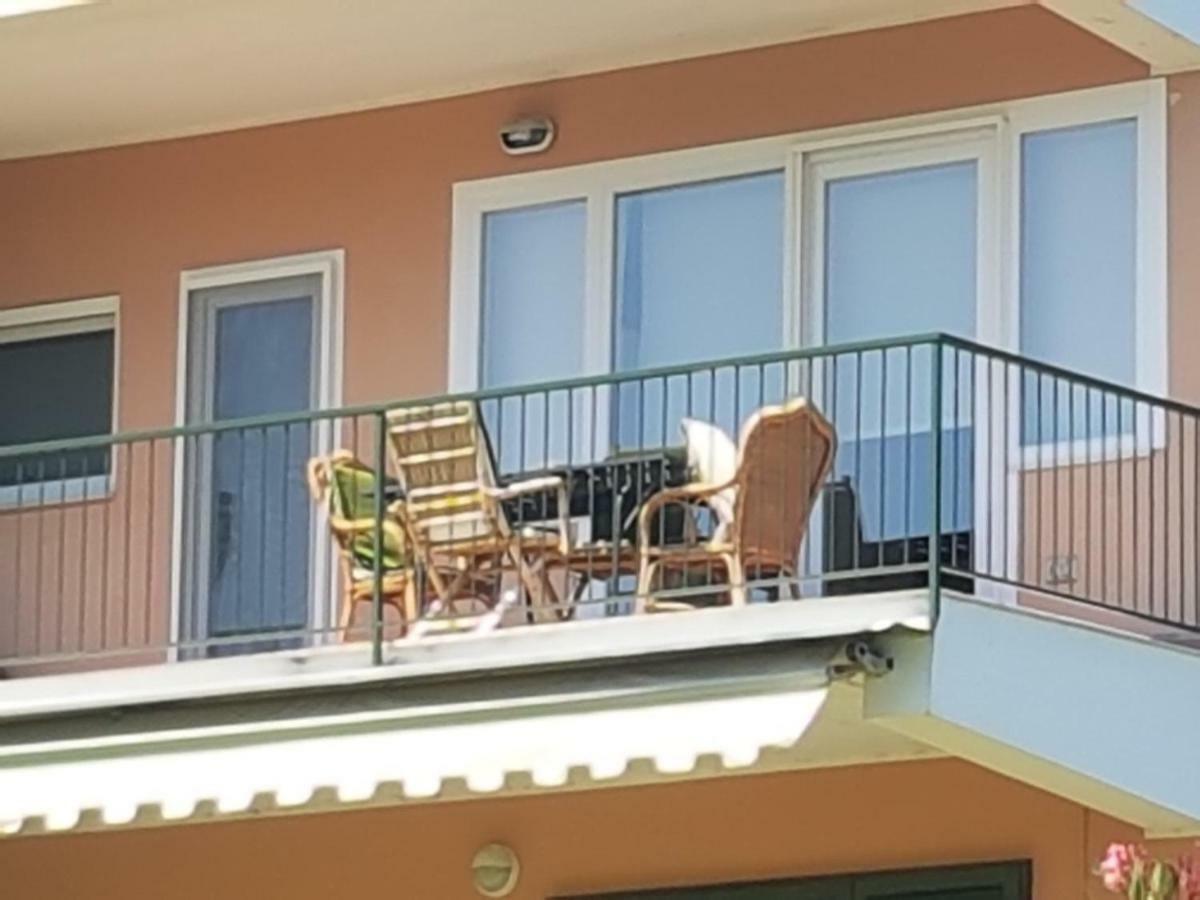 Apartmán Casa Di Ludovica Manerba del Garda Exteriér fotografie